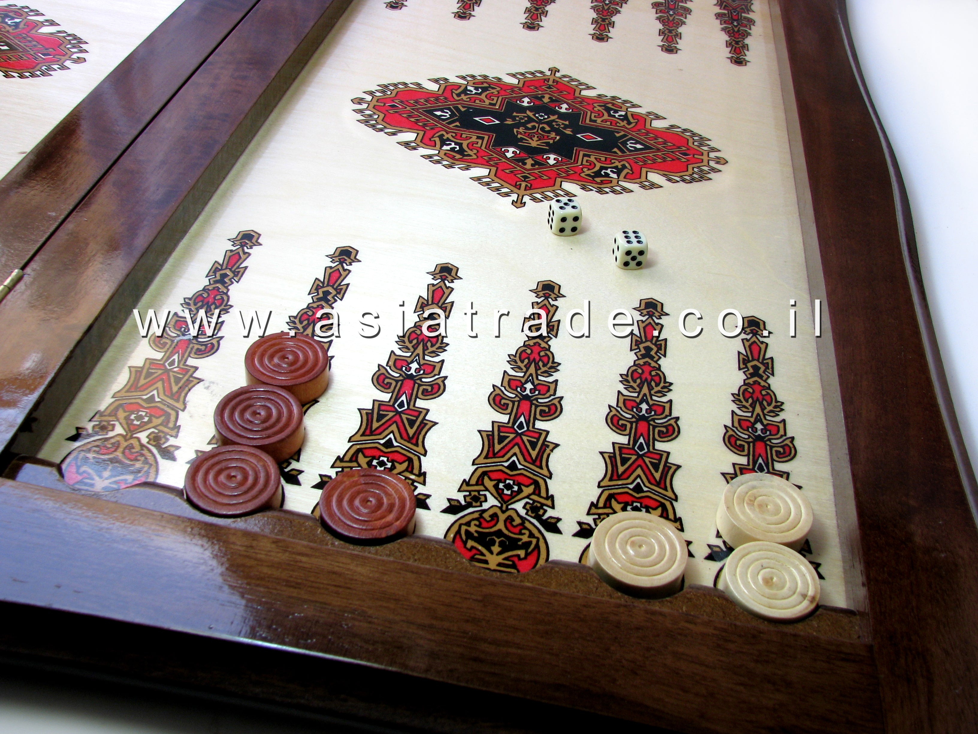 Деревянные нарды со скругленными краями