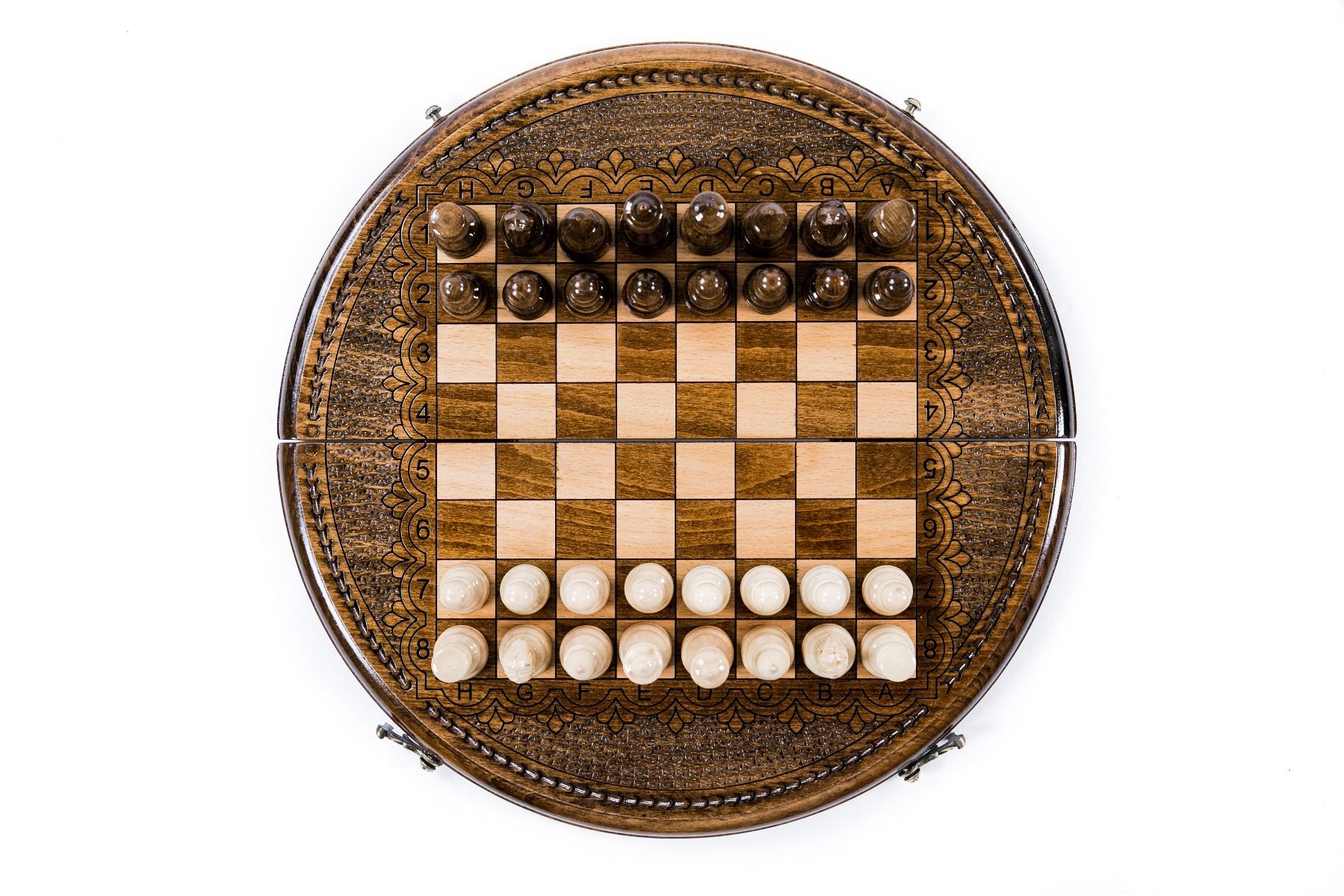 Круглые шахматы
