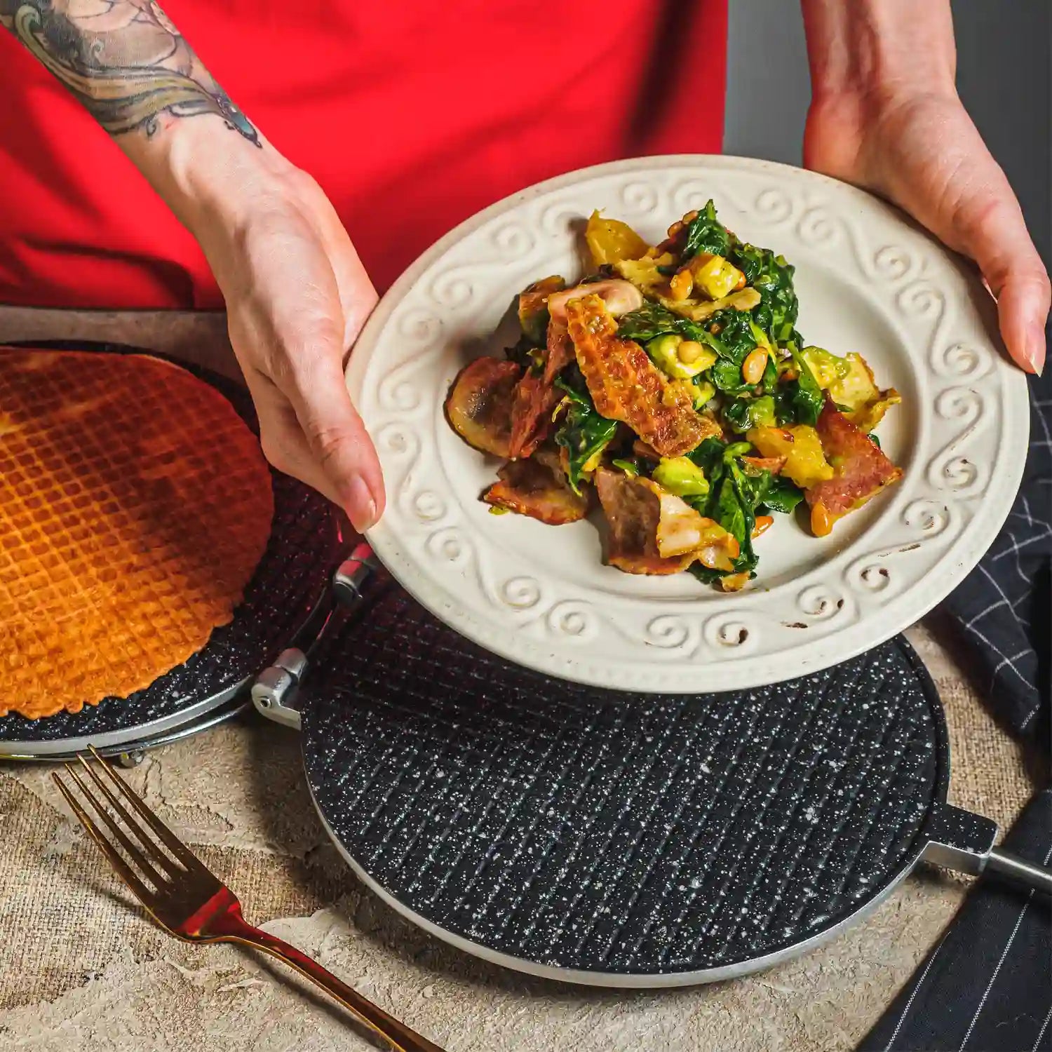 מתקן להכנת וופל מגולגל עם ציפוי Non stick